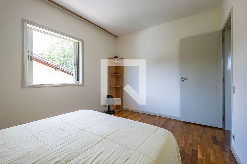 Casa à Venda – Alto de Pinheiros, 4 Quartos, 526 m² – São Paulo
