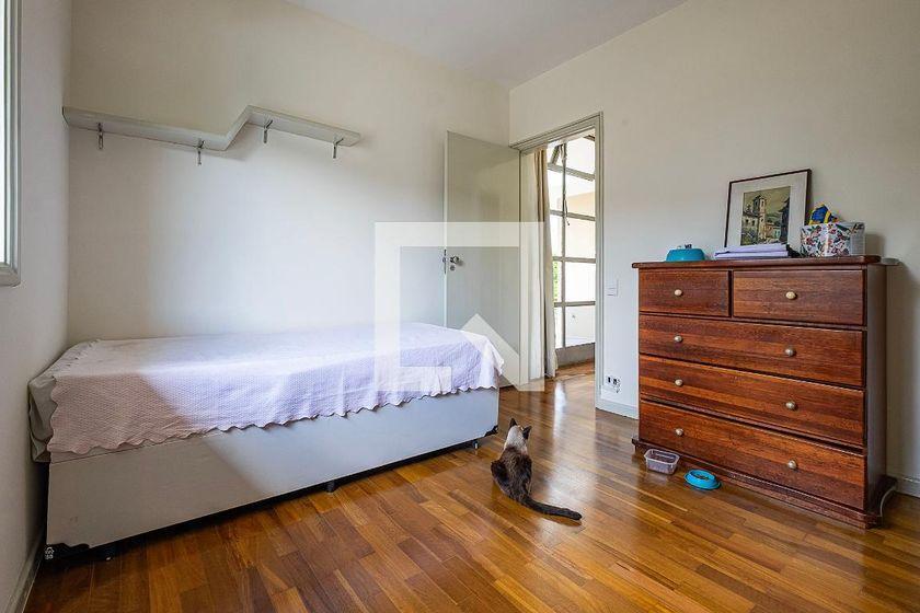 Casa à Venda – Alto de Pinheiros, 4 Quartos, 526 m² – São Paulo
