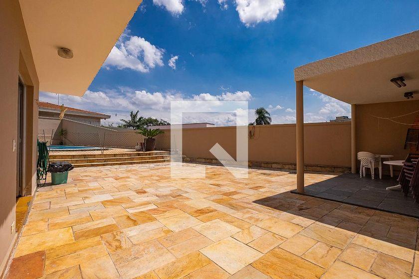 Casa à Venda – Alto de Pinheiros, 4 Quartos, 526 m² – São Paulo