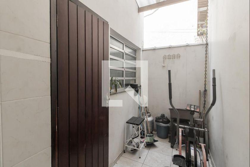 Casa à Venda – Cangaíba, 2 Quartos, 76 m² – São Paulo