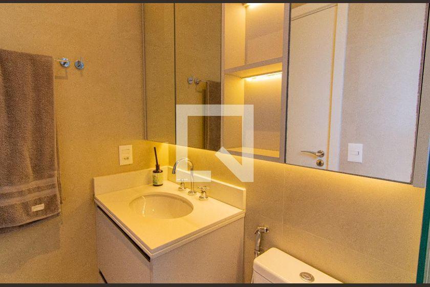 Apartamento à Venda – Vila Romana, 3 Quartos, 175 m² – São Paulo