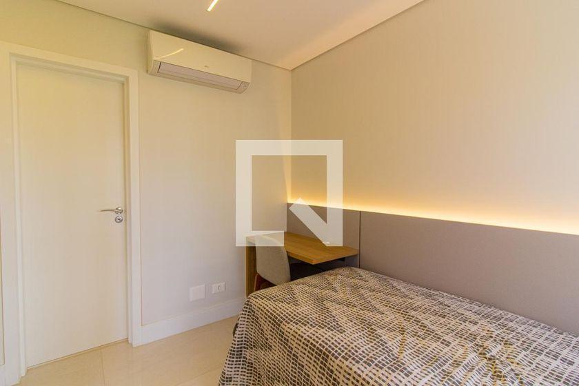 Apartamento à Venda – Vila Romana, 3 Quartos, 175 m² – São Paulo