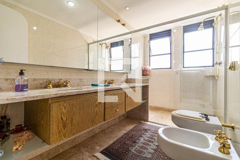 Apartamento à Venda – Paraíso, 3 Quartos, 321 m² – São Paulo