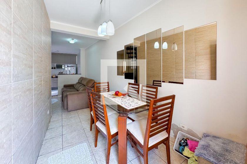 Casa à Venda – Liberdade, 2 Quartos, 70 m² – São Paulo