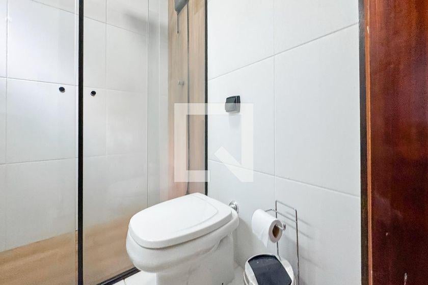 Casa à Venda – Liberdade, 2 Quartos, 70 m² – São Paulo