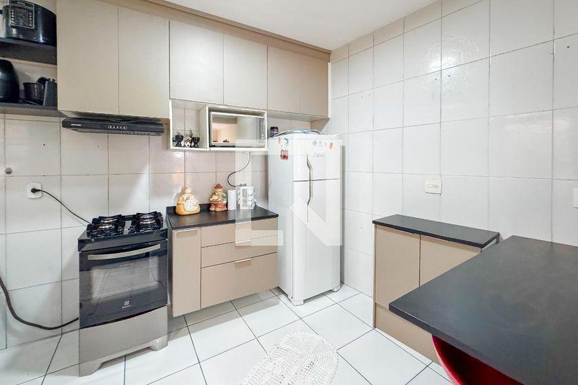 Casa à Venda – Liberdade, 2 Quartos, 70 m² – São Paulo
