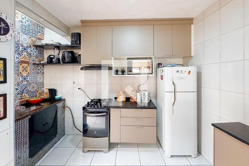 Casa à Venda – Liberdade, 2 Quartos, 70 m² – São Paulo