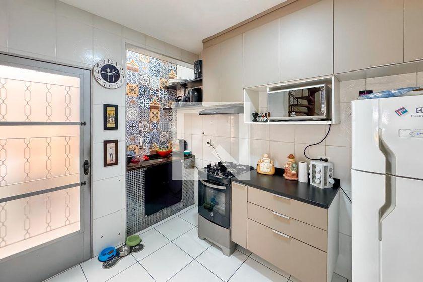 Casa à Venda – Liberdade, 2 Quartos, 70 m² – São Paulo