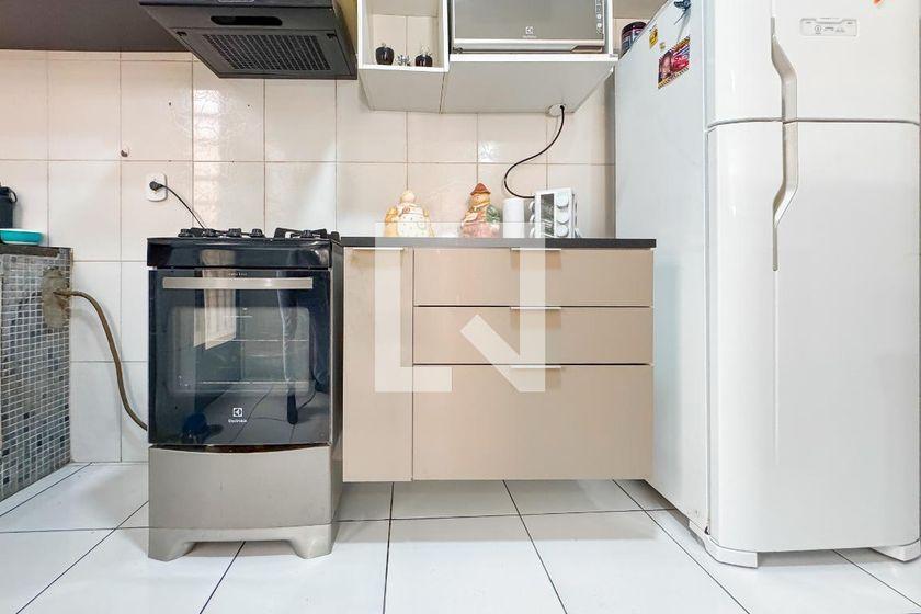 Casa à Venda – Liberdade, 2 Quartos, 70 m² – São Paulo