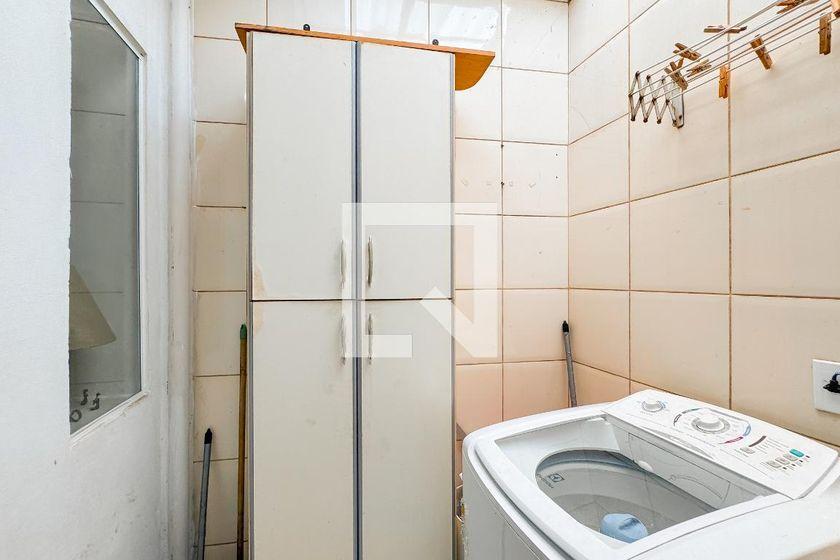 Casa à Venda – Liberdade, 2 Quartos, 70 m² – São Paulo