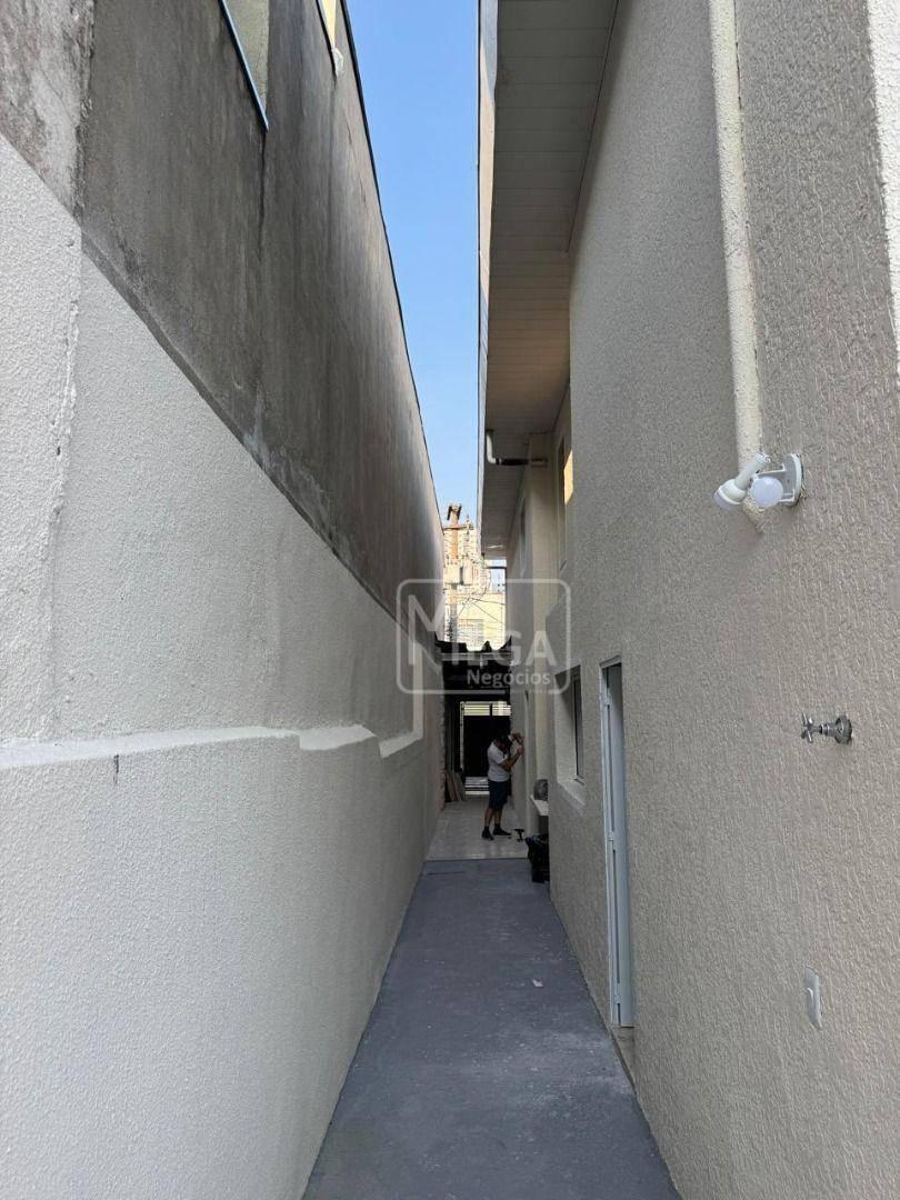 Casa com 4 dormitórios à venda, próximo a estação futura Linha Laranja, 165 m² por R$ 690.000 – Freg