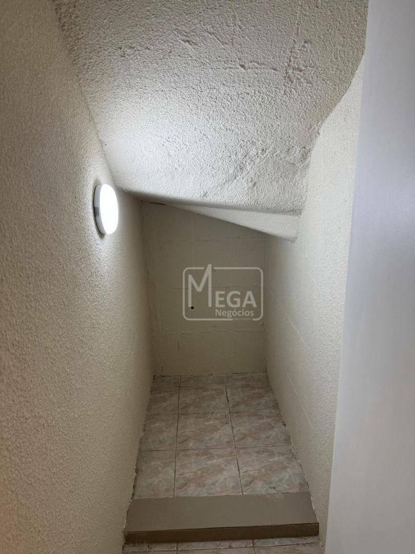 Casa com 4 dormitórios à venda, próximo a estação futura Linha Laranja, 165 m² por R$ 690.000 – Freg