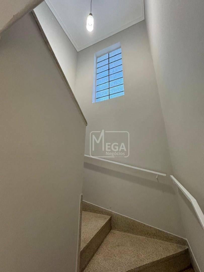 Casa com 4 dormitórios à venda, próximo a estação futura Linha Laranja, 165 m² por R$ 690.000 – Freg