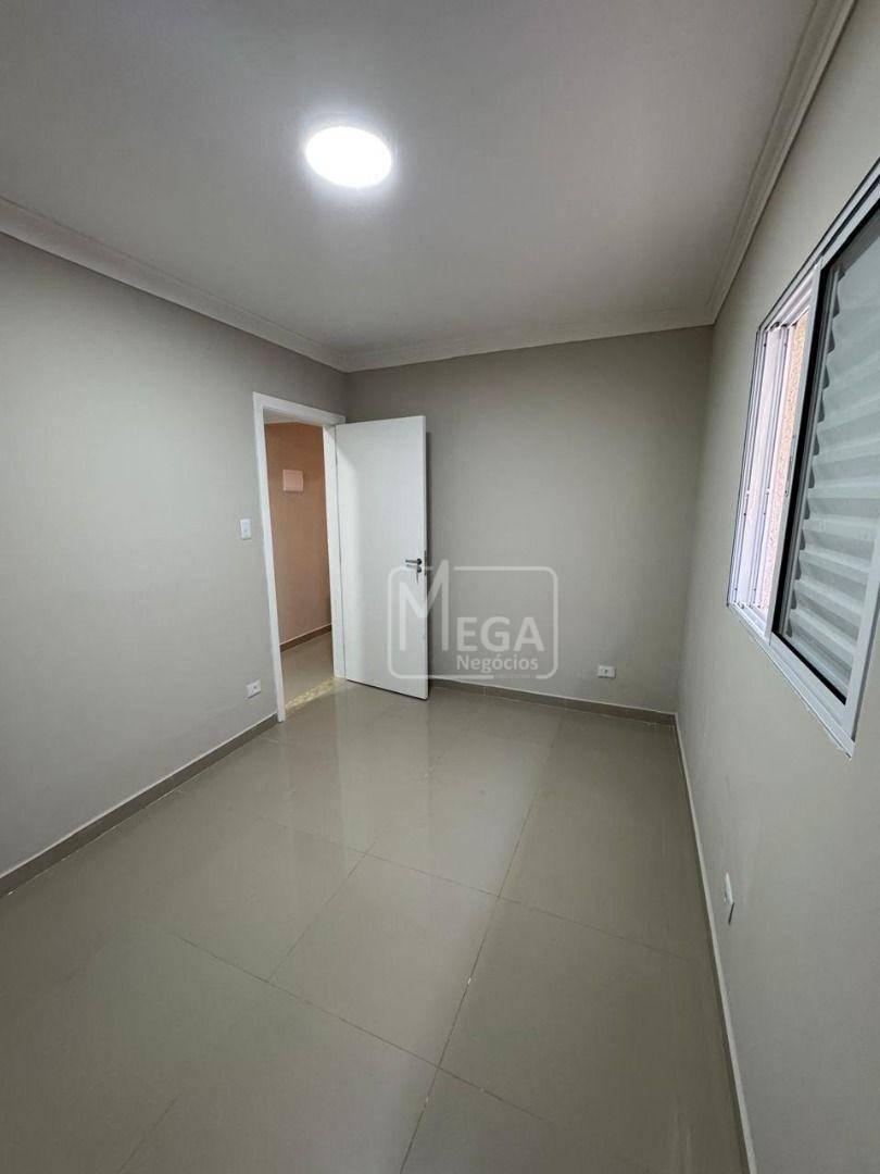 Casa com 4 dormitórios à venda, próximo a estação futura Linha Laranja, 165 m² por R$ 690.000 – Freg
