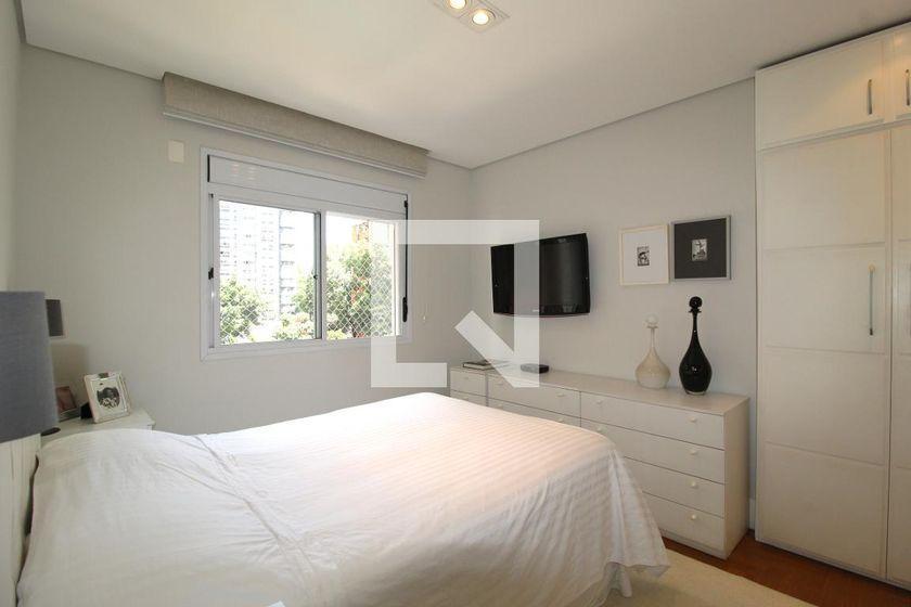 Apartamento à Venda – Itaim Bibi, 3 Quartos, 280 m² – São Paulo