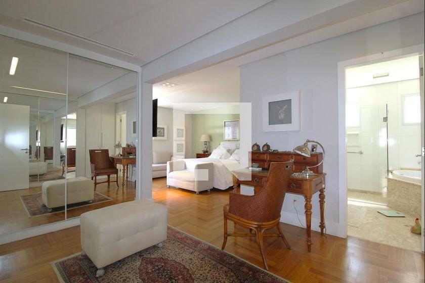 Apartamento à Venda – Itaim Bibi, 3 Quartos, 280 m² – São Paulo