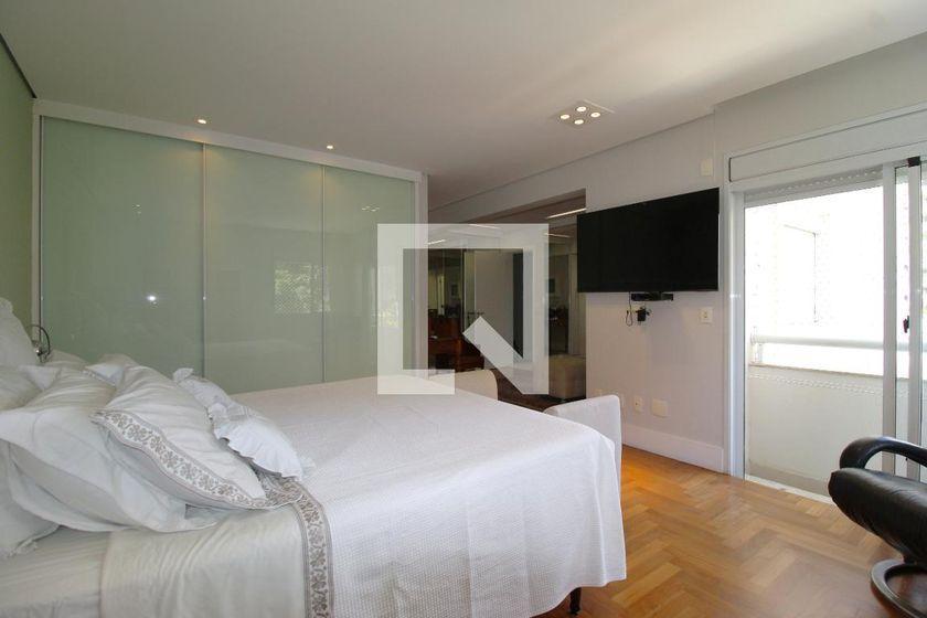 Apartamento à Venda – Itaim Bibi, 3 Quartos, 280 m² – São Paulo