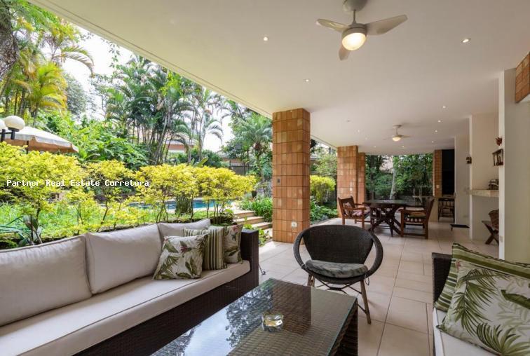 Casa para Venda em São Paulo, Jardim Cordeiro, 4 dormitórios, 4 suítes, 5 banheiros, 5 vagas