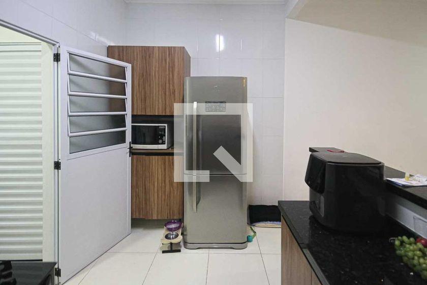 Casa à Venda – Vila Formosa, 3 Quartos, 100 m² – São Paulo