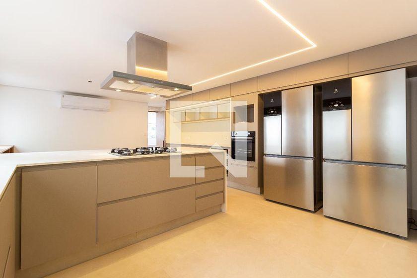 Apartamento à Venda – Jardim Paulista, 4 Quartos, 360 m² – São Paulo