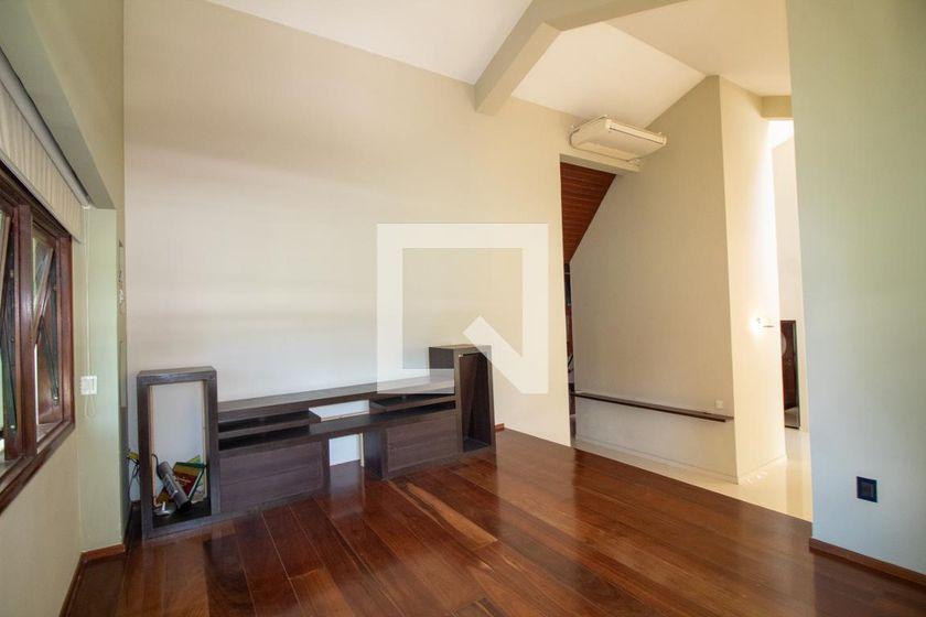 Casa à Venda – Santo Amaro , 4 Quartos, 1100 m² – São Paulo