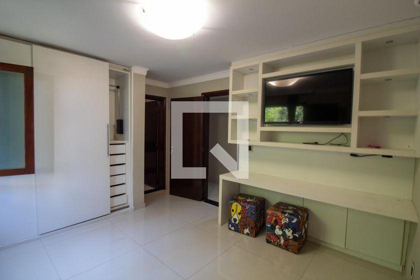 Casa à Venda – Santo Amaro , 4 Quartos, 1100 m² – São Paulo