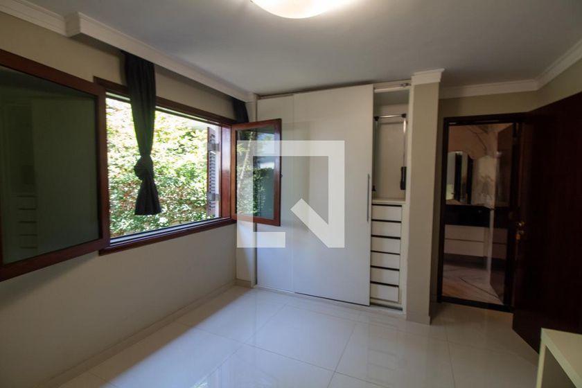 Casa à Venda – Santo Amaro , 4 Quartos, 1100 m² – São Paulo