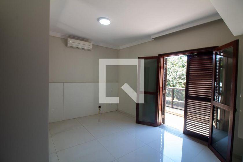 Casa à Venda – Santo Amaro , 4 Quartos, 1100 m² – São Paulo