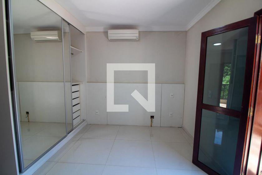 Casa à Venda – Santo Amaro , 4 Quartos, 1100 m² – São Paulo