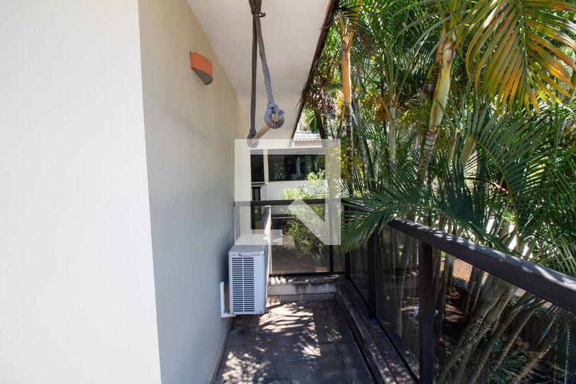Casa à Venda – Santo Amaro , 4 Quartos, 1100 m² – São Paulo
