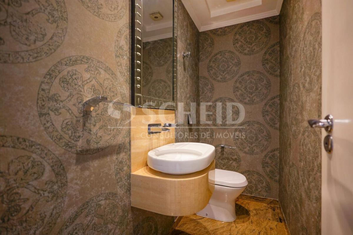 Casa de vila térrea com vista privilegiada para o verde, 4 suítes e 6 vagas!
