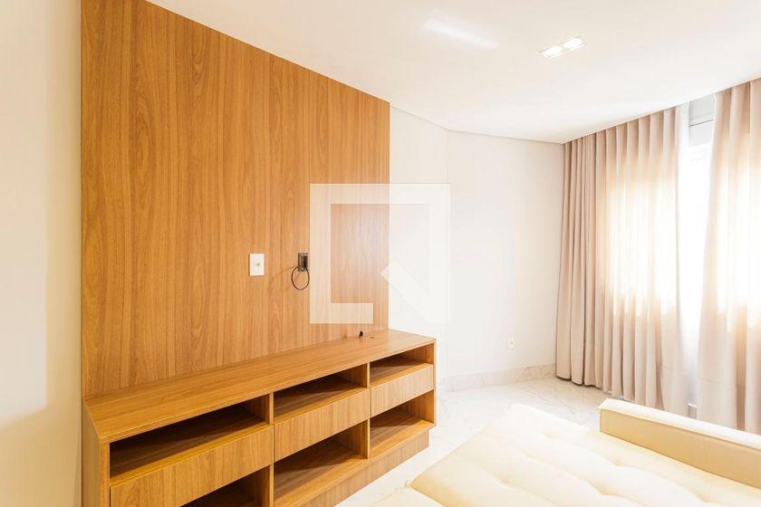 Apartamento à Venda – Vila Nova Conceição, 4 Quartos, 212 m² – São Paulo
