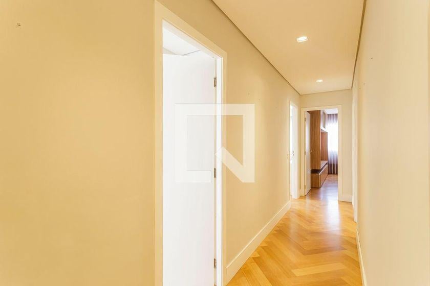 Apartamento à Venda – Vila Nova Conceição, 4 Quartos, 212 m² – São Paulo