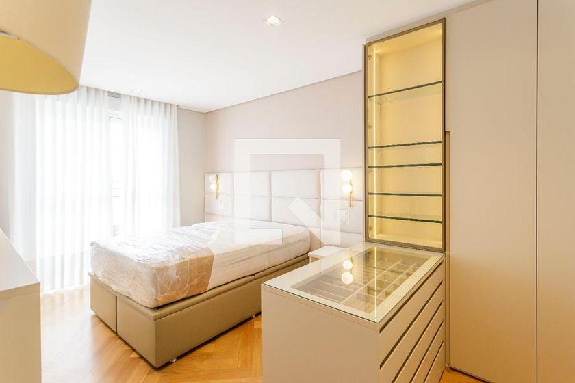 Apartamento à Venda – Vila Nova Conceição, 4 Quartos, 212 m² – São Paulo