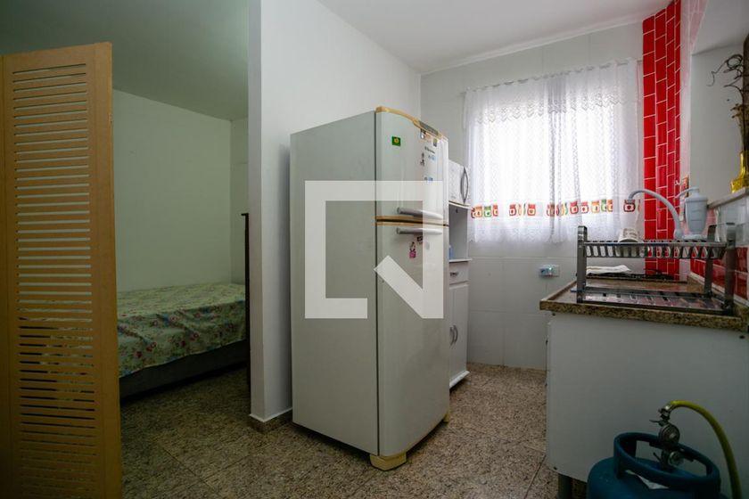 Casa à Venda – Vila Santa Maria, 1 Quarto, 30 m² – São Paulo