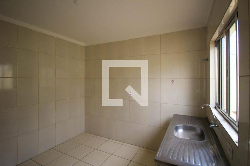 Casa à Venda – Sapopemba, 2 Quartos, 80 m² – São Paulo