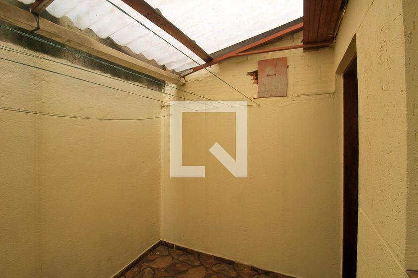 Casa à Venda – Sapopemba, 2 Quartos, 80 m² – São Paulo
