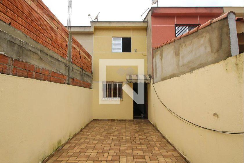 Casa à Venda – Sapopemba, 2 Quartos, 80 m² – São Paulo