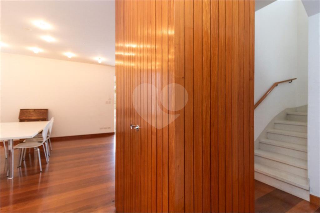 Imoveis – no Jardim Novo Mundo