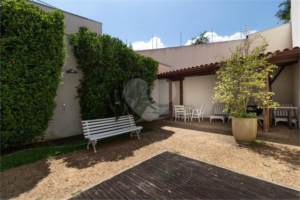 Imoveis – no Jardim Novo Mundo