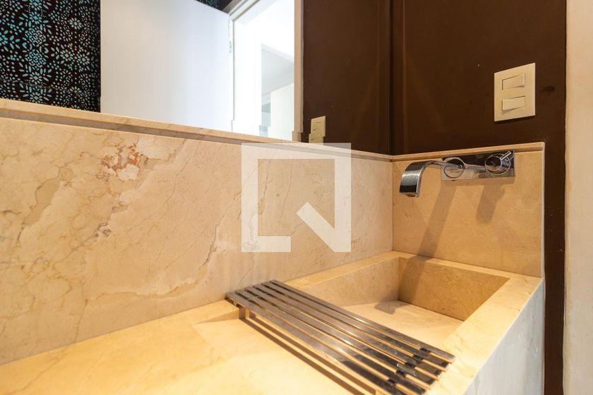 Apartamento à Venda – Paraíso, 3 Quartos, 215 m² – São Paulo