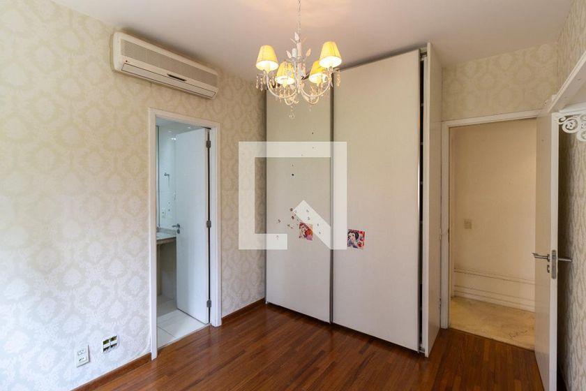 Apartamento à Venda – Paraíso, 3 Quartos, 215 m² – São Paulo