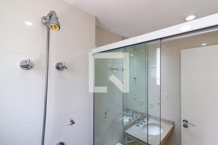 Apartamento à Venda – Paraíso, 3 Quartos, 215 m² – São Paulo