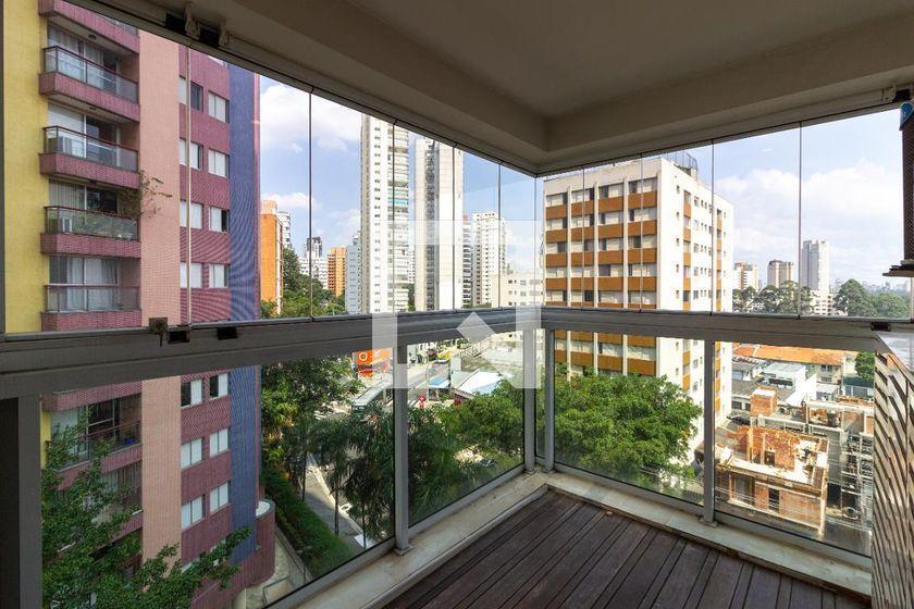 Apartamento à Venda – Paraíso, 3 Quartos, 215 m² – São Paulo