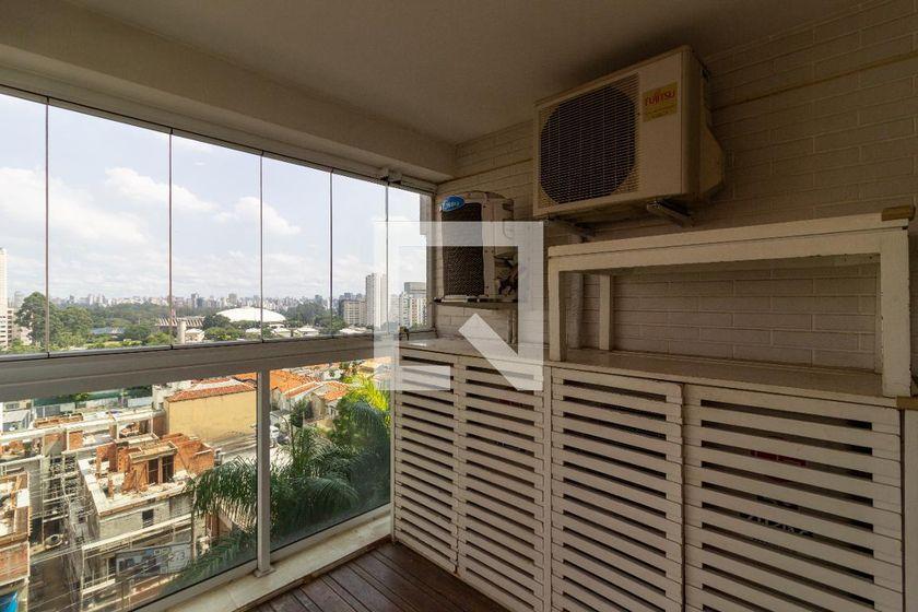 Apartamento à Venda – Paraíso, 3 Quartos, 215 m² – São Paulo