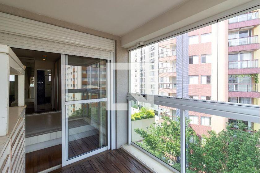 Apartamento à Venda – Paraíso, 3 Quartos, 215 m² – São Paulo