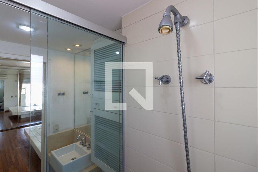 Apartamento à Venda – Paraíso, 3 Quartos, 215 m² – São Paulo