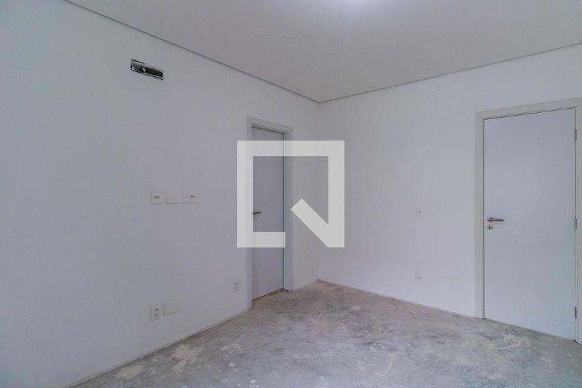 Casa à Venda – Real Parque, 5 Quartos, 707 m² – São Paulo