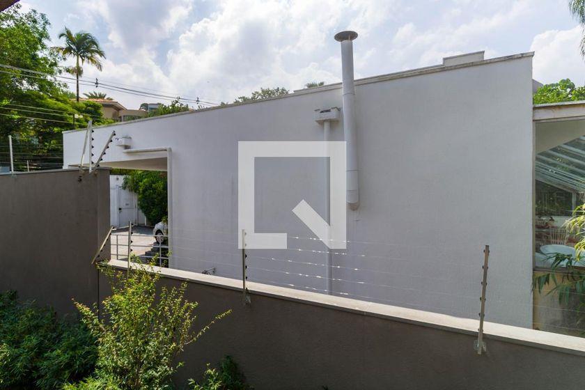 Casa à Venda – Real Parque, 5 Quartos, 707 m² – São Paulo