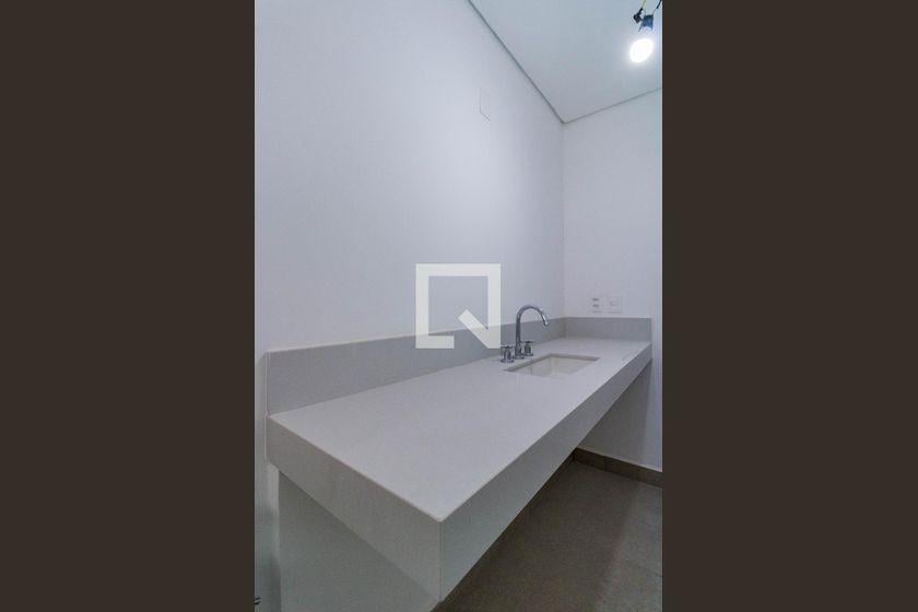 Casa à Venda – Real Parque, 5 Quartos, 707 m² – São Paulo
